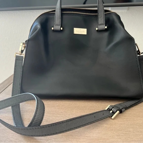 Kate Spade Bowler cross body bag - Picture 1 of 5